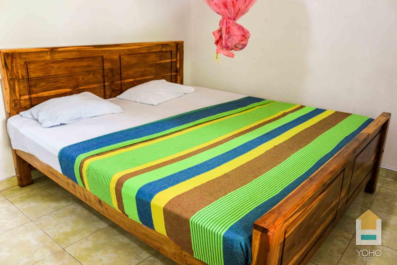 Coconut Park Bed and Breakfast Anuradhapura Eksteriør billede
